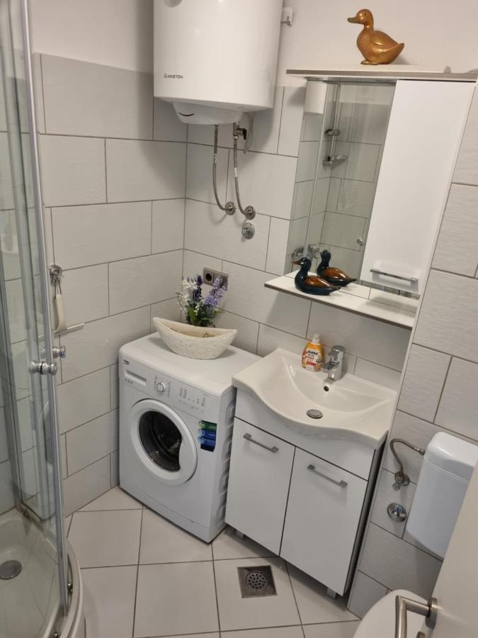 Apartman Blazenka ตราสนิสเซ ภายนอก รูปภาพ