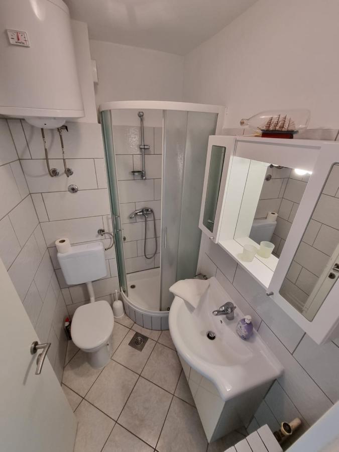 Apartman Blazenka ตราสนิสเซ ภายนอก รูปภาพ